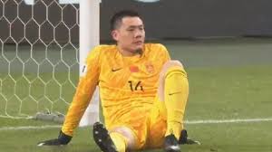 南京浦口马拉松三项赛会纪录刷新！贾俄仁加半马64：44夺冠.